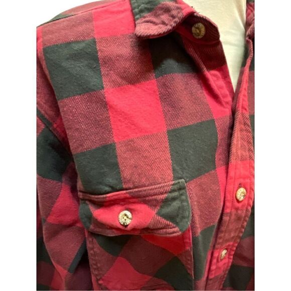 Field & Stream Vintage Button Down Red/Black Checkered Plaid Long Sleeve Flannel - Picture 9 of 14